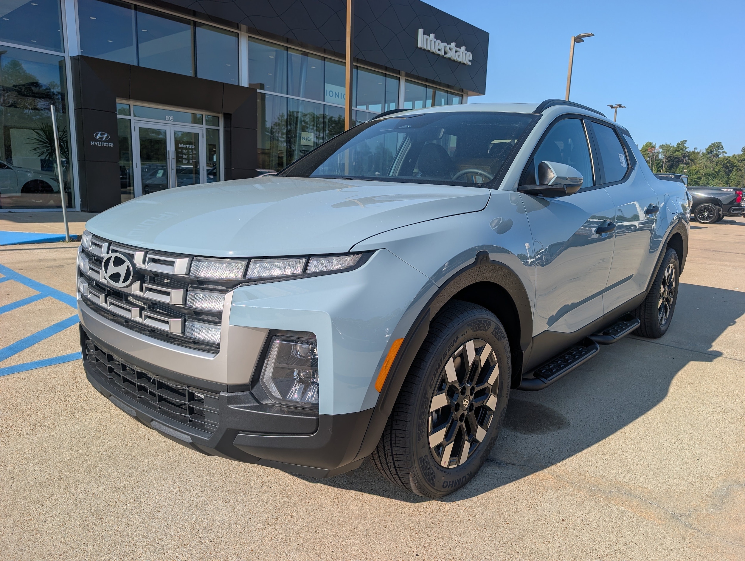 2027 Hyundai Santa Cruz SEL Activity