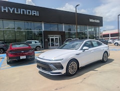2026 Hyundai Sonata Hybrid Limited Car