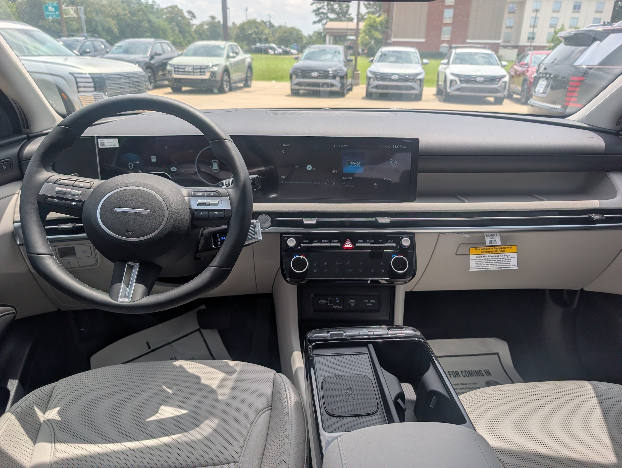 2026 Hyundai Tucson Limited - Photo 13