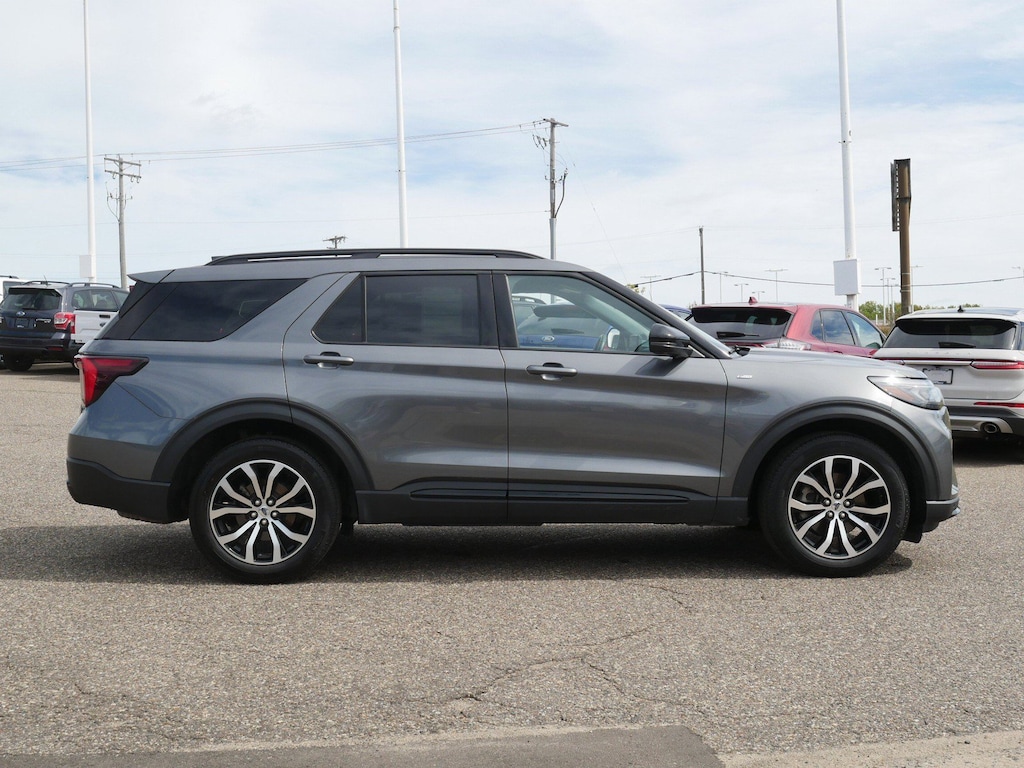 Certified 2026 Ford Explorer ST-Line SUV
