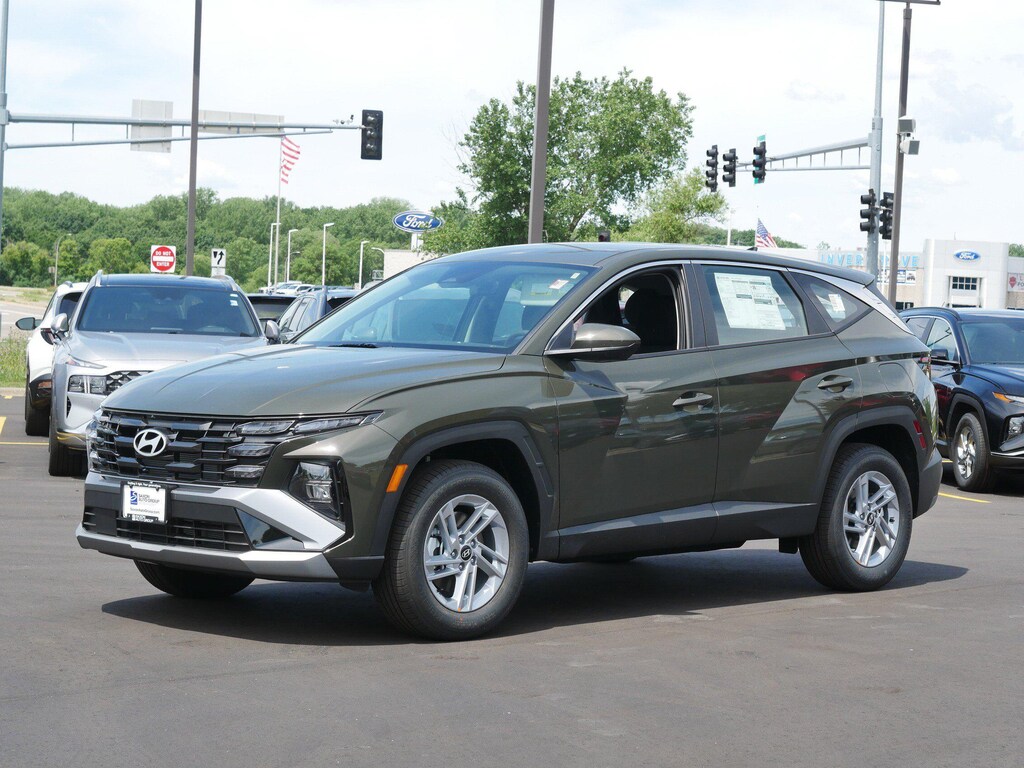 New 2026 Hyundai Tucson SE AWD SUV