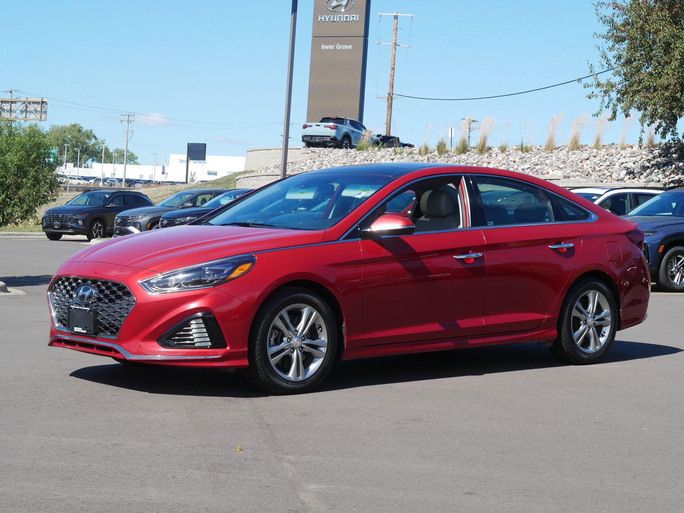 Used 2018 Hyundai Sonata Limited with VIN 5NPE34AF2JH716913 for sale in Inver Grove Heights, Minnesota