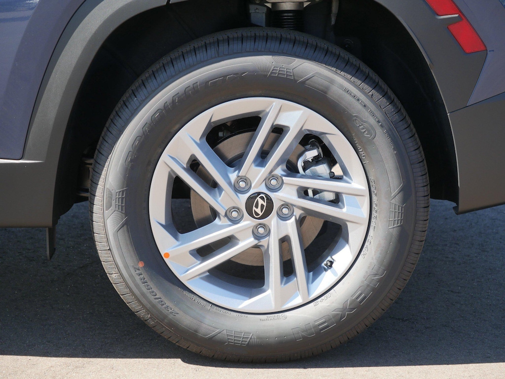 New 2026 Hyundai Tucson SE SUV