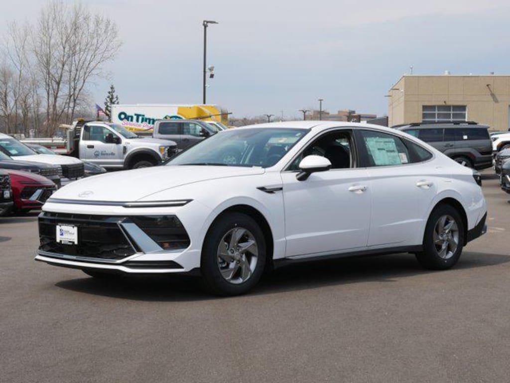 New 2026 Hyundai Sonata SE Sedan