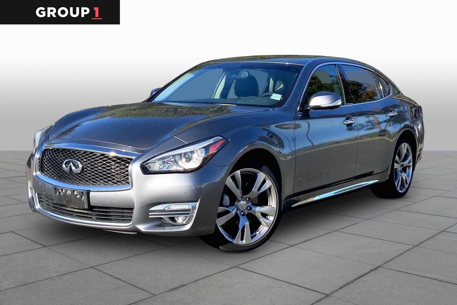 2019 INFINITI Q70L LUXE