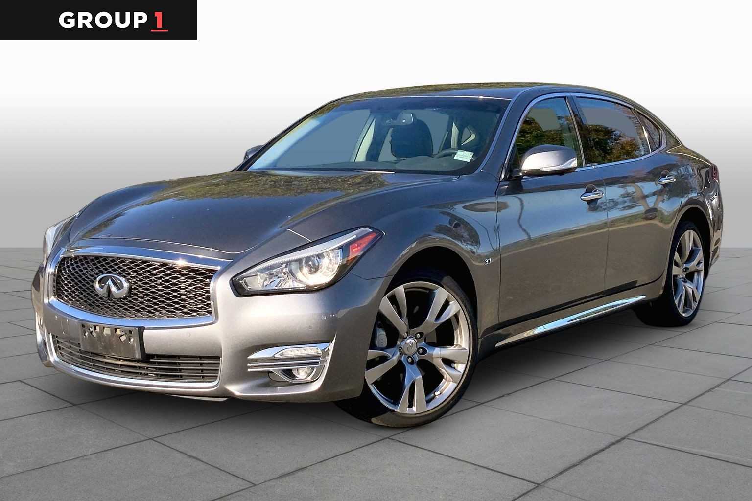 2019 INFINITI Q70L LUXE