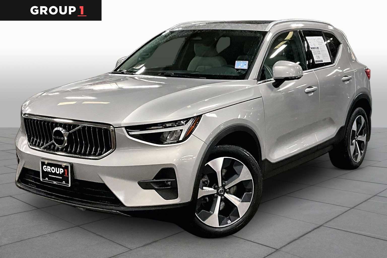 2023 Volvo XC40