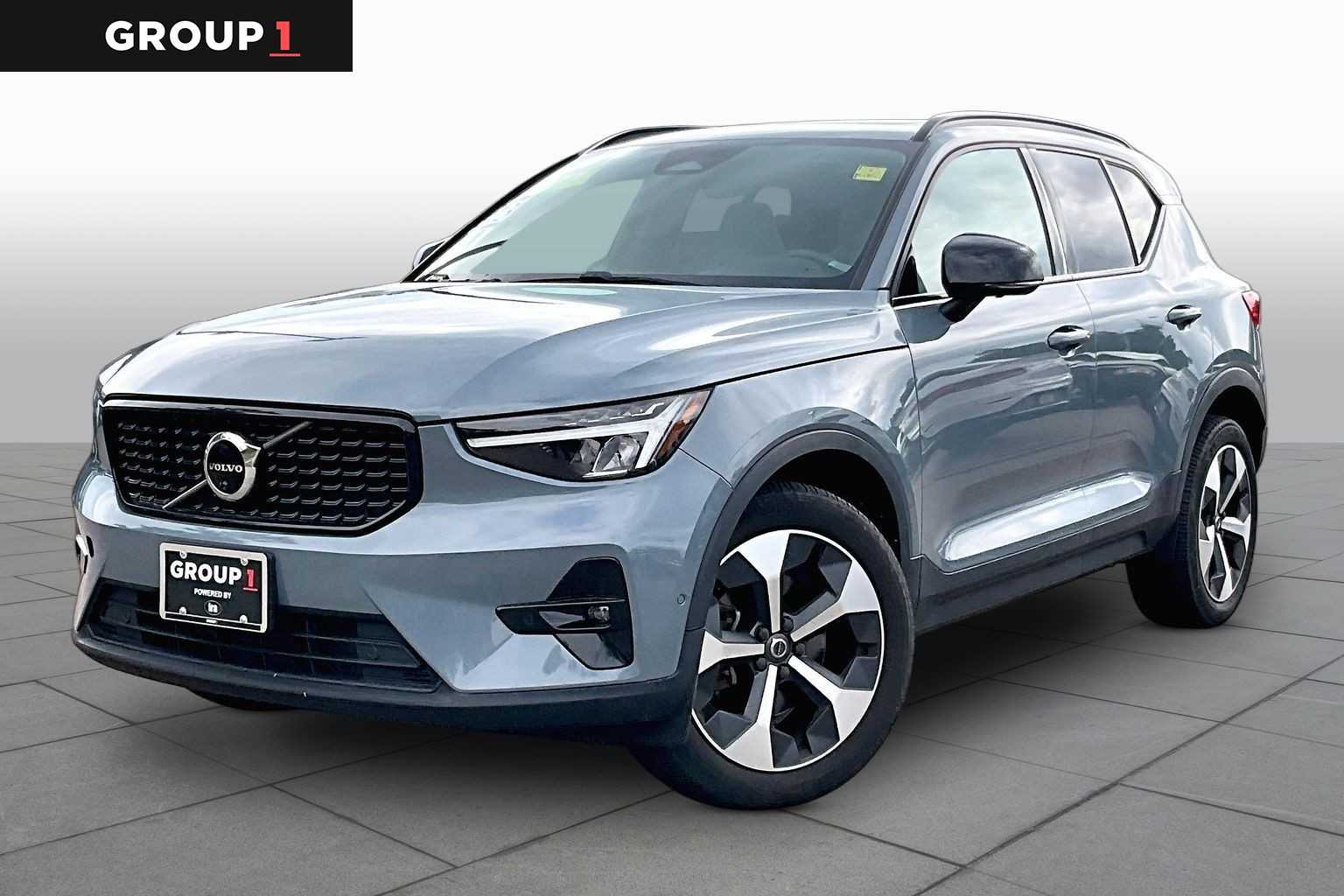 2023 Volvo XC40