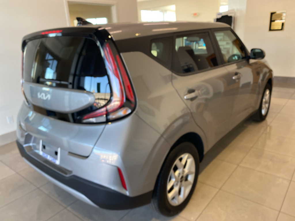 2025 Kia Soul S - Photo 7