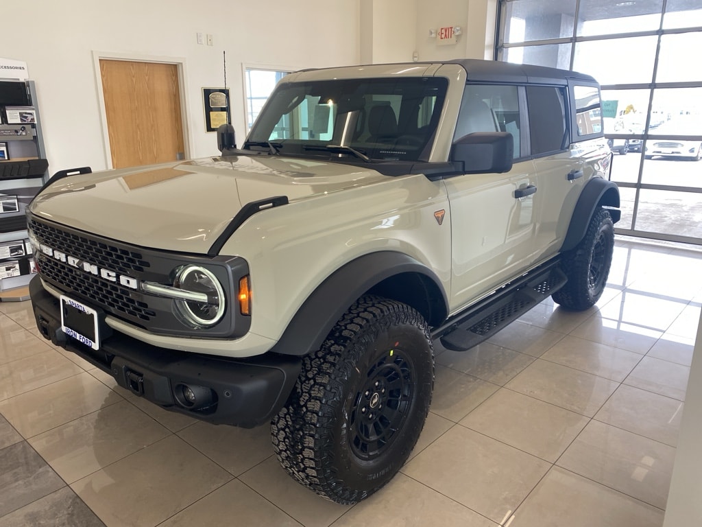 New 2026 Ford Bronco Badlands SUV