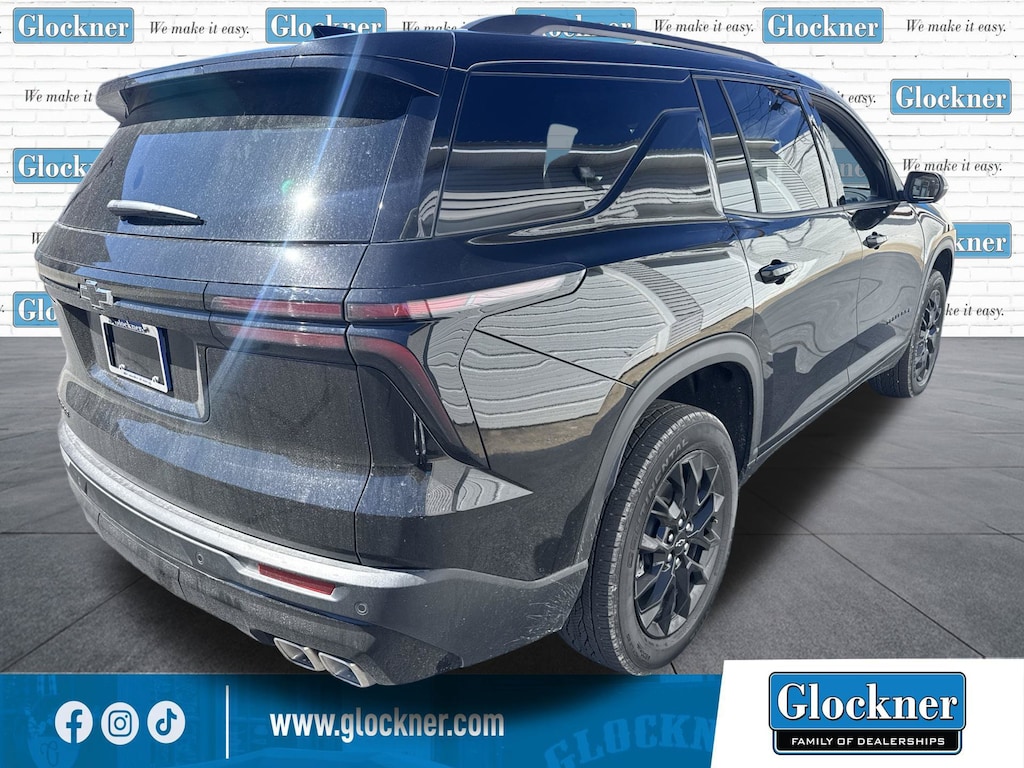 Used 2026 Chevrolet Traverse LT SUV