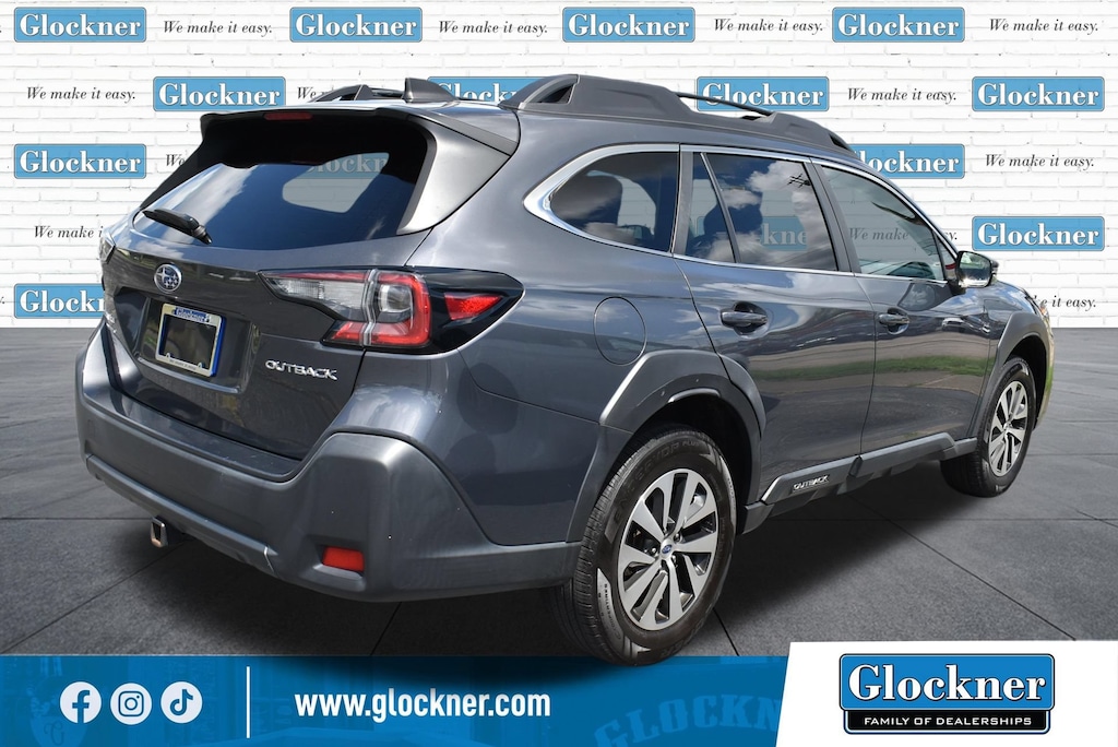 Used 2023 Subaru Outback Premium SUV