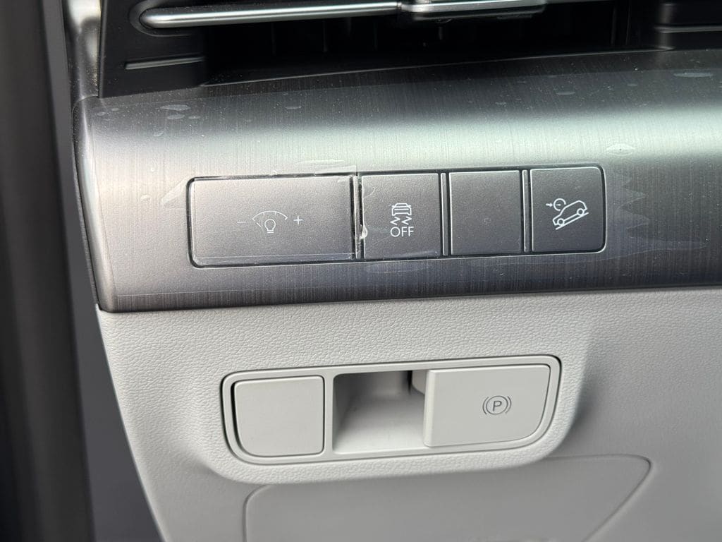 2026 Hyundai Kona SEL Premium - Photo 18