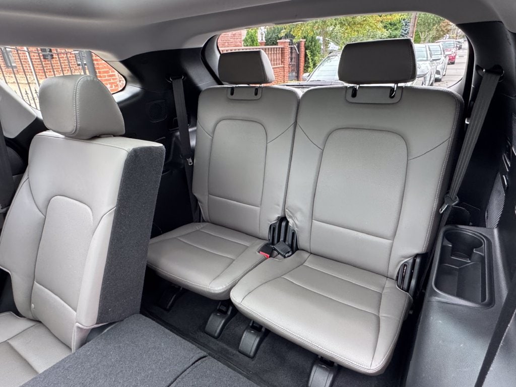 2018 Hyundai Santa Fe SE Ultimate - Photo 36