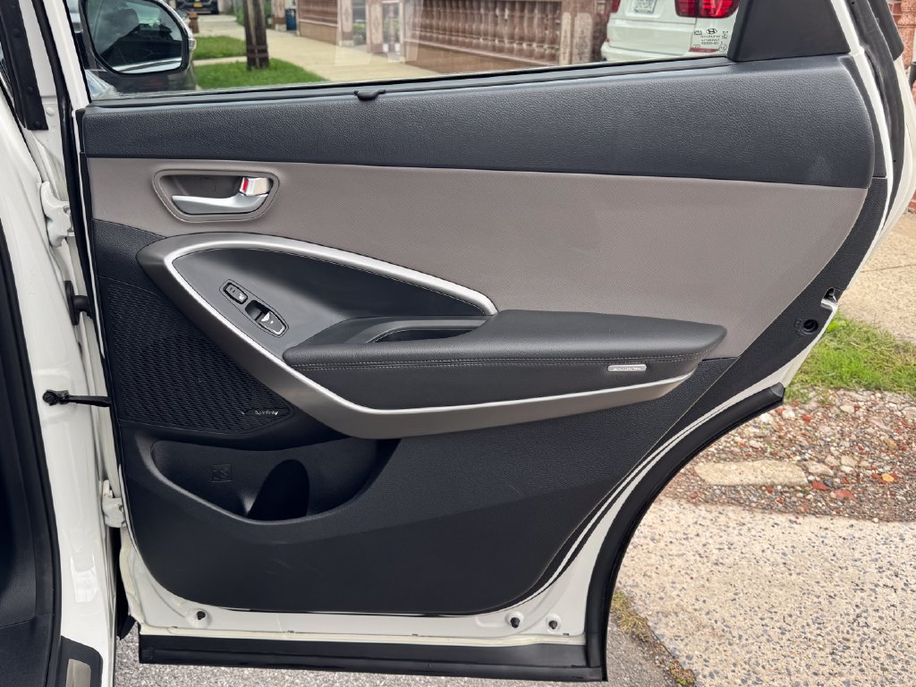 2018 Hyundai Santa Fe SE Ultimate - Photo 39