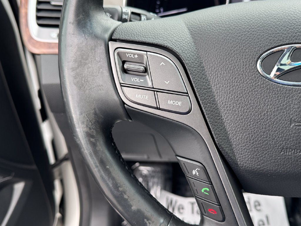 2018 Hyundai Santa Fe SE Ultimate - Photo 22