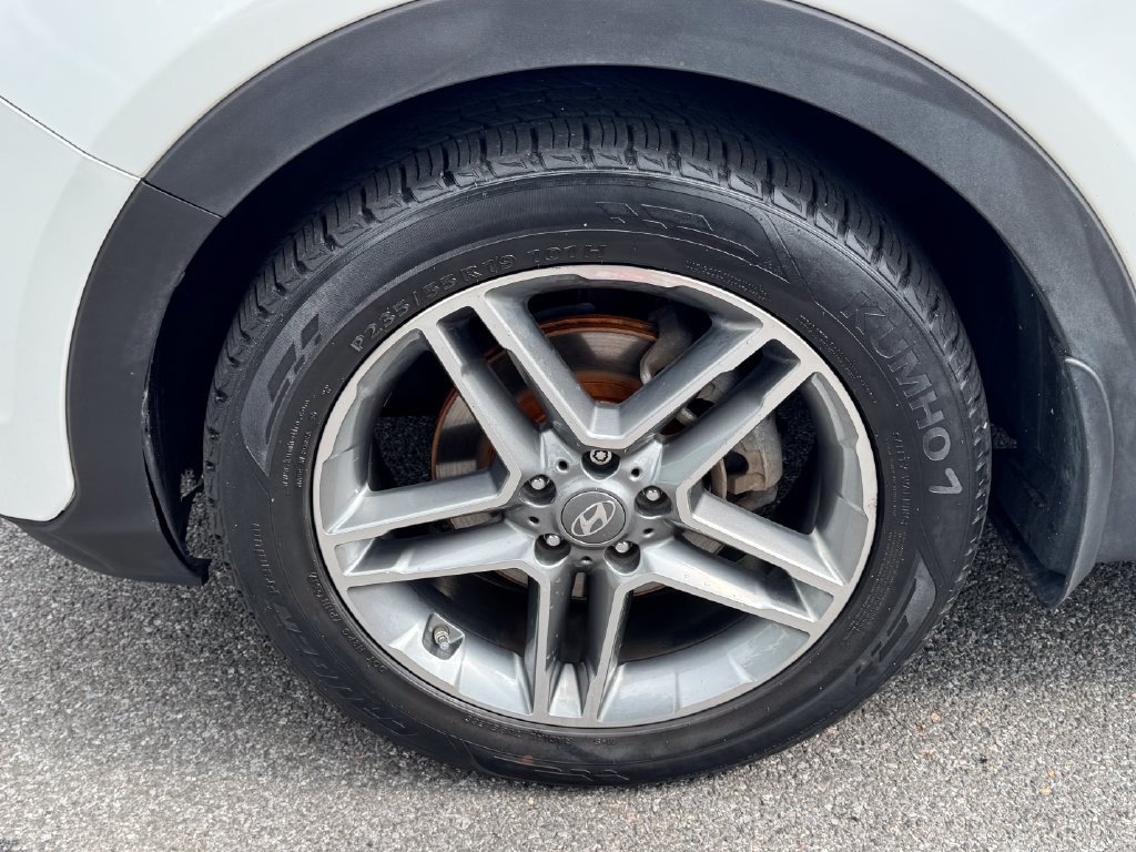 2018 Hyundai Santa Fe SE Ultimate - Photo 13