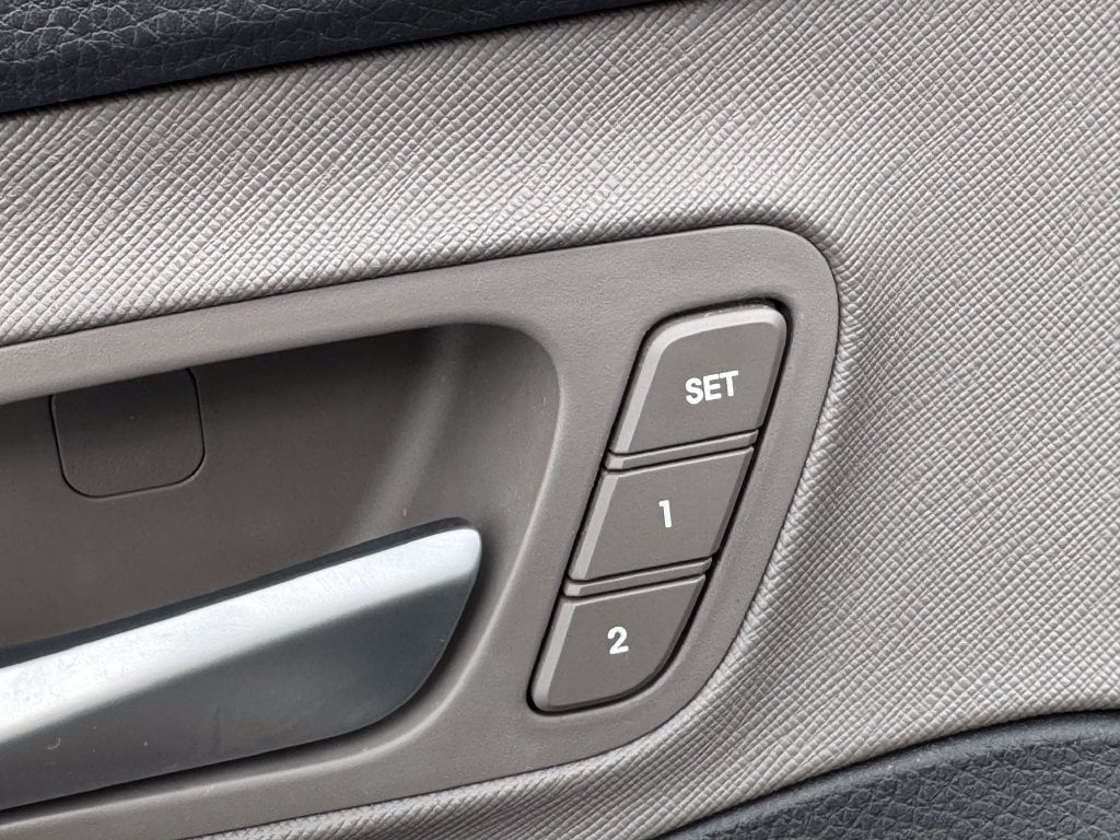 2018 Hyundai Santa Fe SE Ultimate - Photo 16