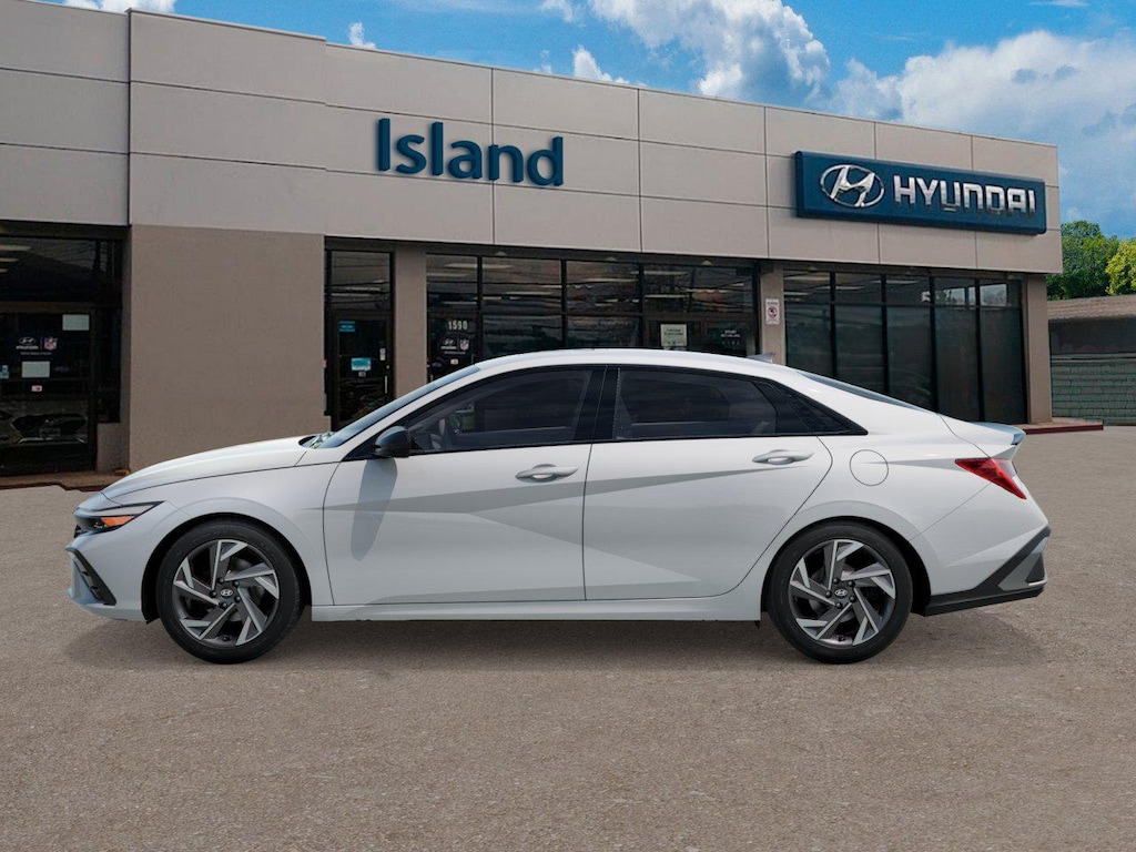 New 2026 Hyundai Elantra SEL Sport Sedan