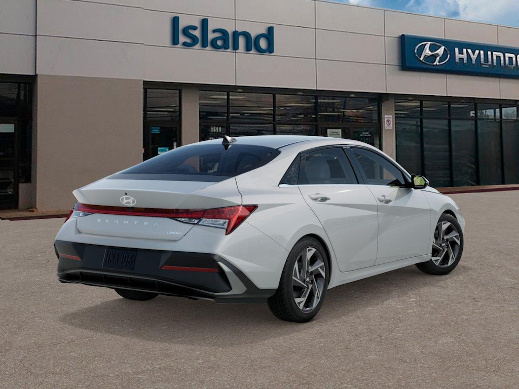 New 2026 Hyundai Elantra Limited Sedan