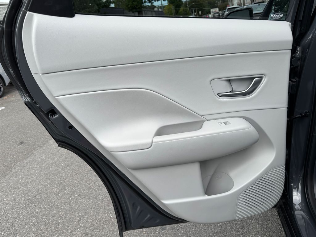 2026 Hyundai Kona SEL Premium - Photo 33