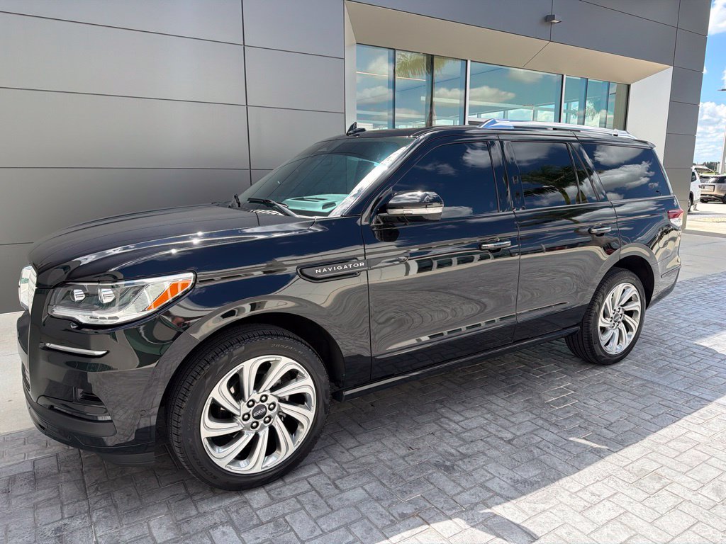 2024 Lincoln Navigator