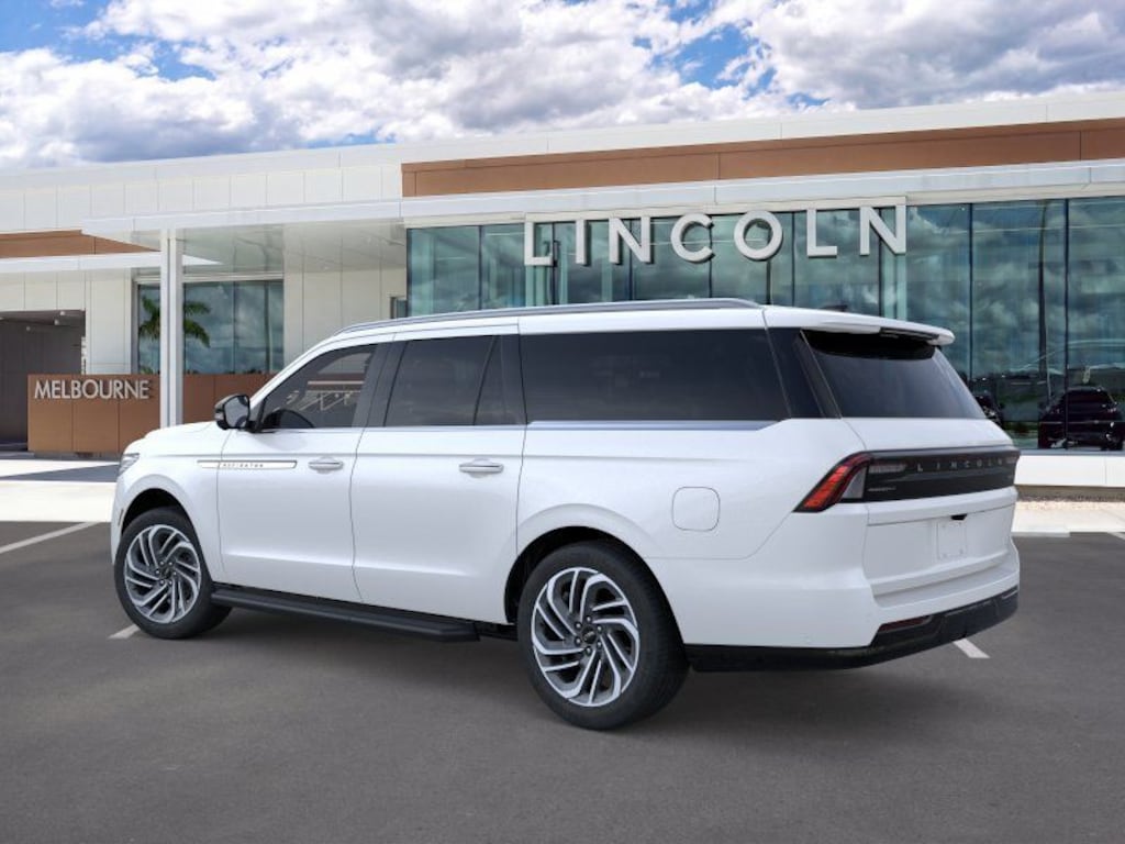 New 2026 Lincoln Navigator L Premiere SUV