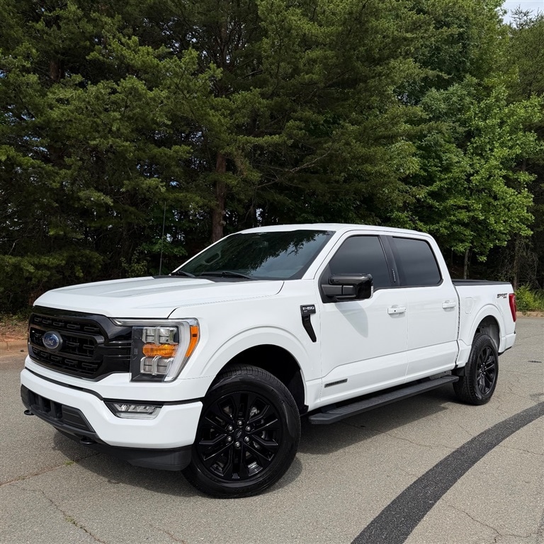 2023 Ford F-150 XLT - Photo 3