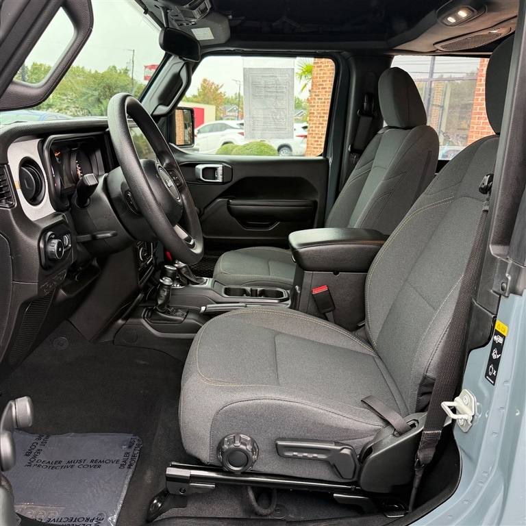 2024 Jeep Wrangler 2-Door Sport - Photo 10