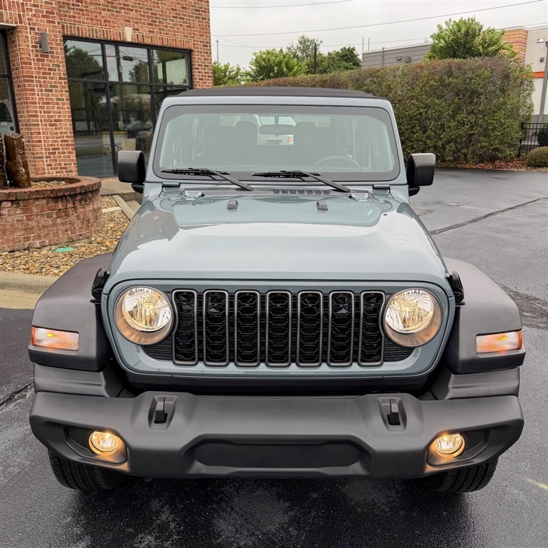 2024 Jeep Wrangler 2-Door Sport - Photo 8