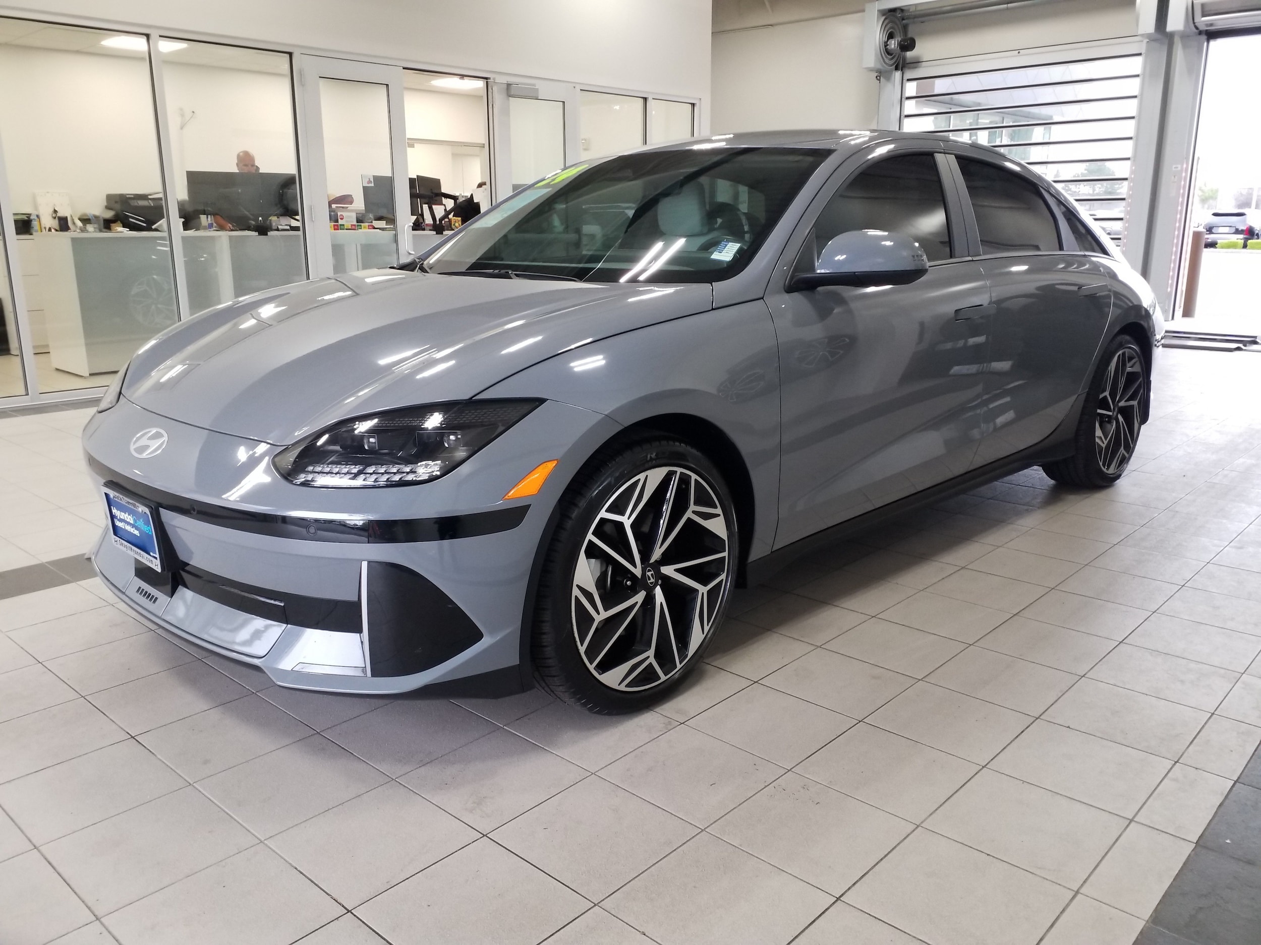Certified 2024 Hyundai IONIQ 6 SEL with VIN KMHM34AAXRA077596 for sale in Burlington, WA