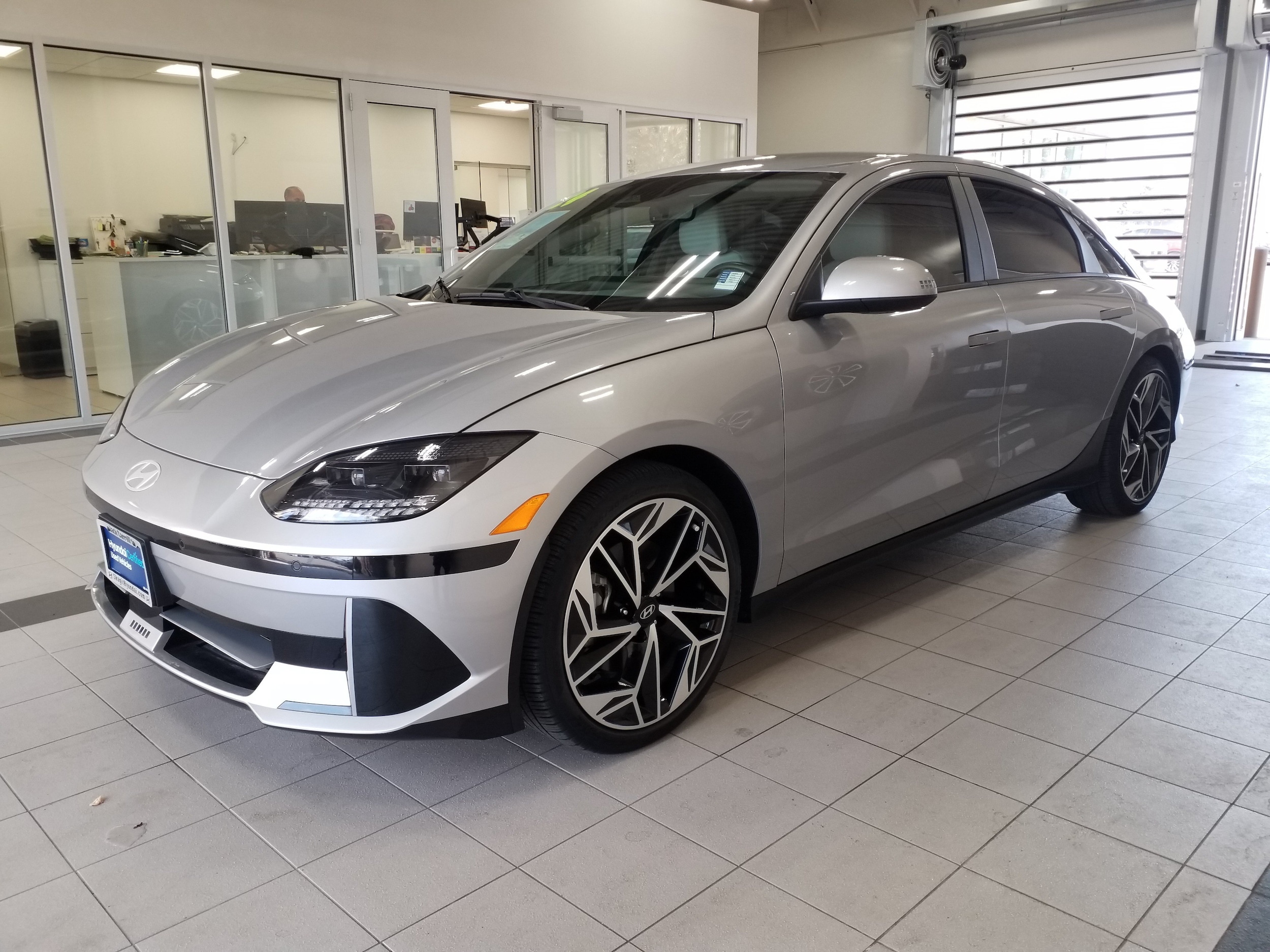 Certified 2024 Hyundai IONIQ 6 SEL with VIN KMHM34AC3RA062827 for sale in Burlington, WA