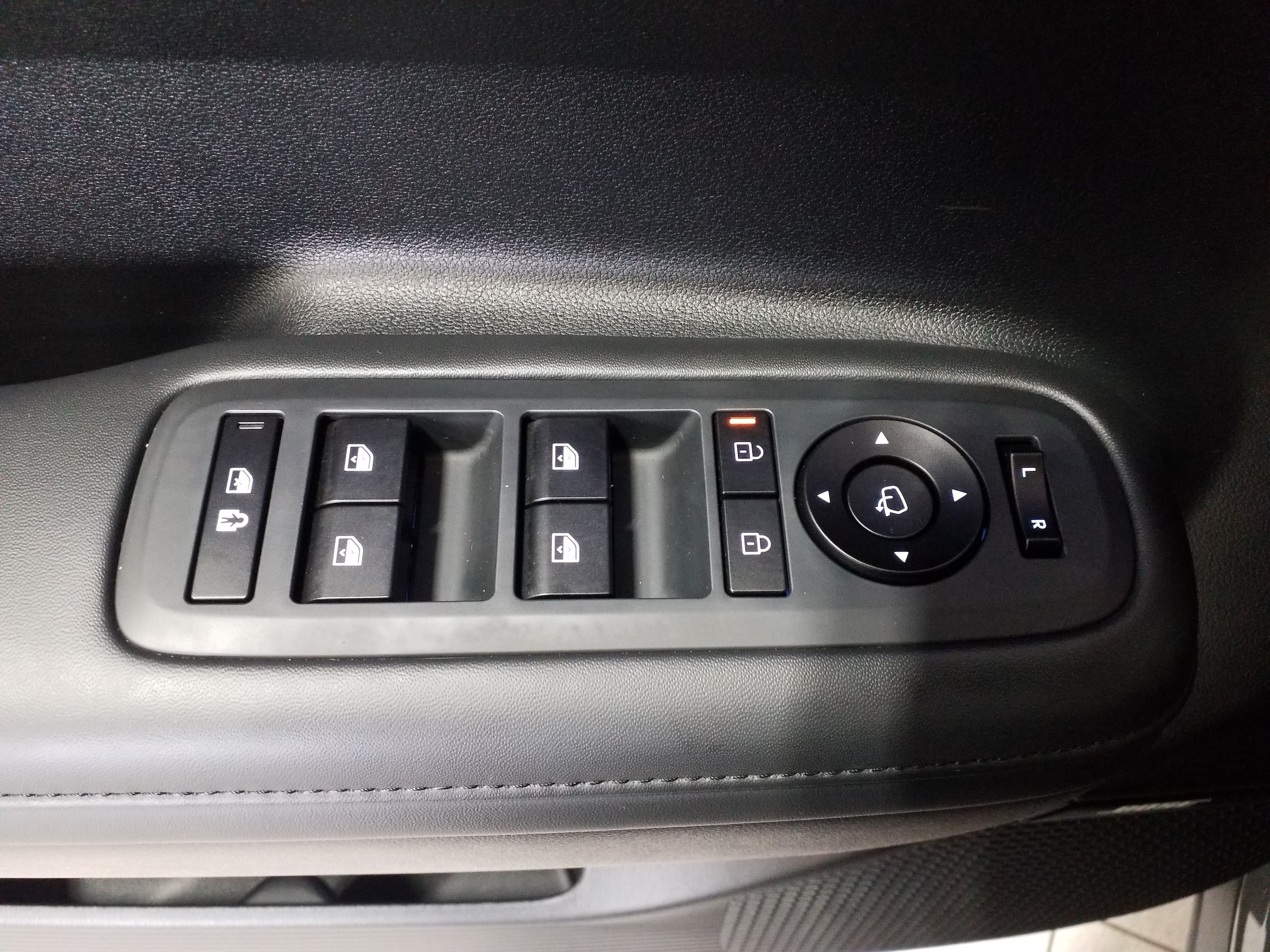2026 Hyundai Santa Fe Calligraphy - Photo 11