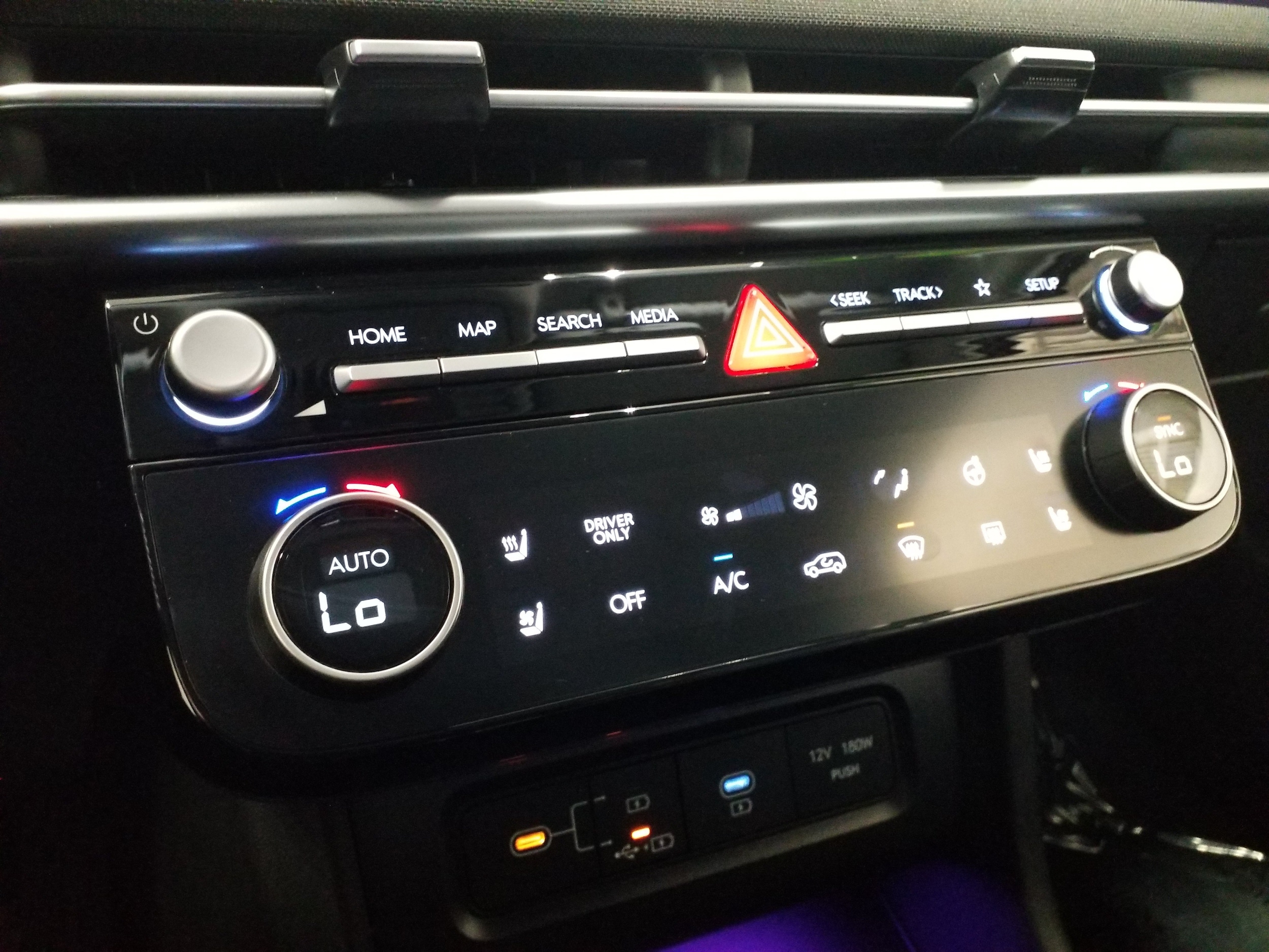 2025 Hyundai Tucson Limited - Photo 7