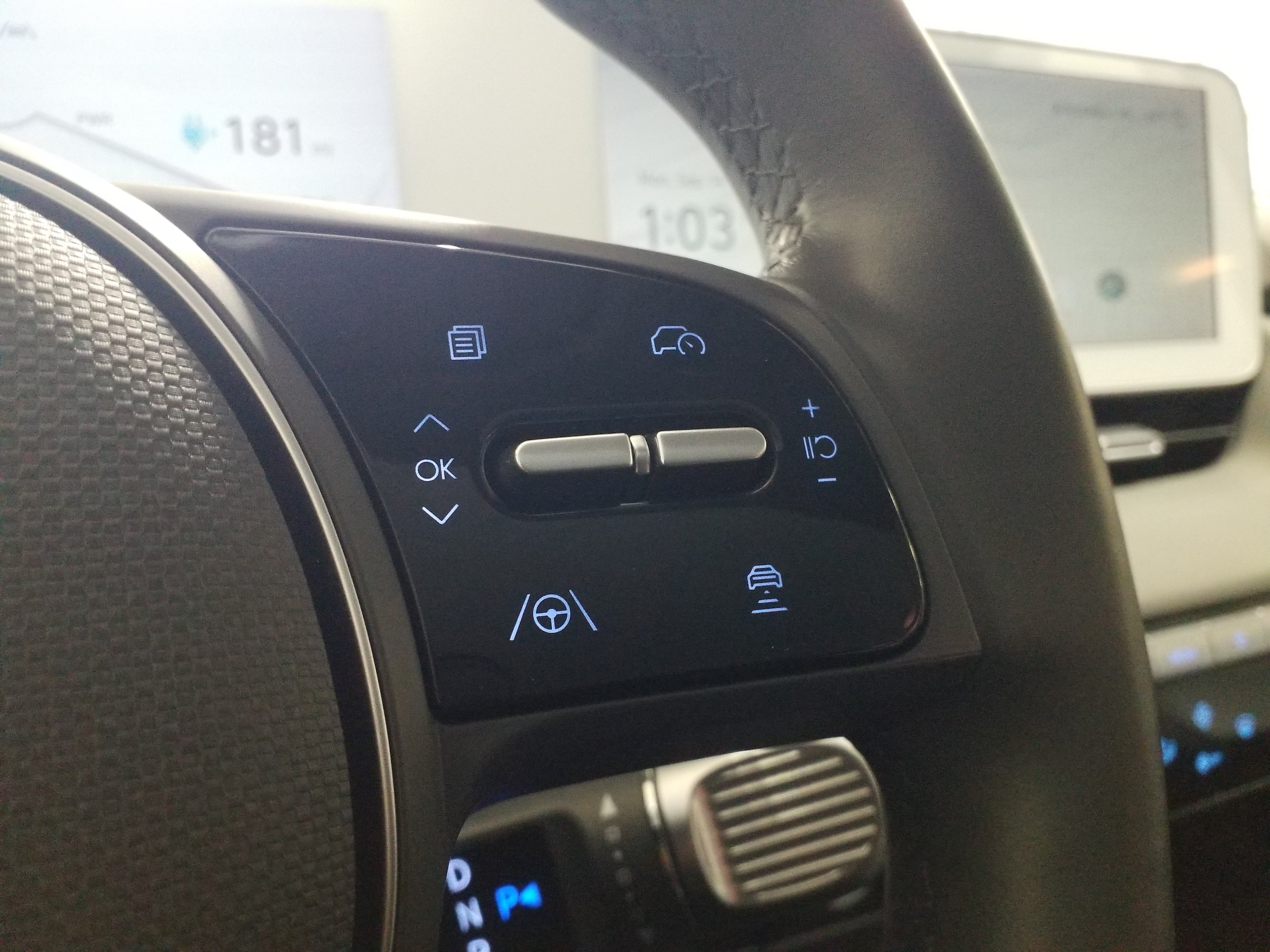 2024 Hyundai IONIQ 5 SEL - Photo 5