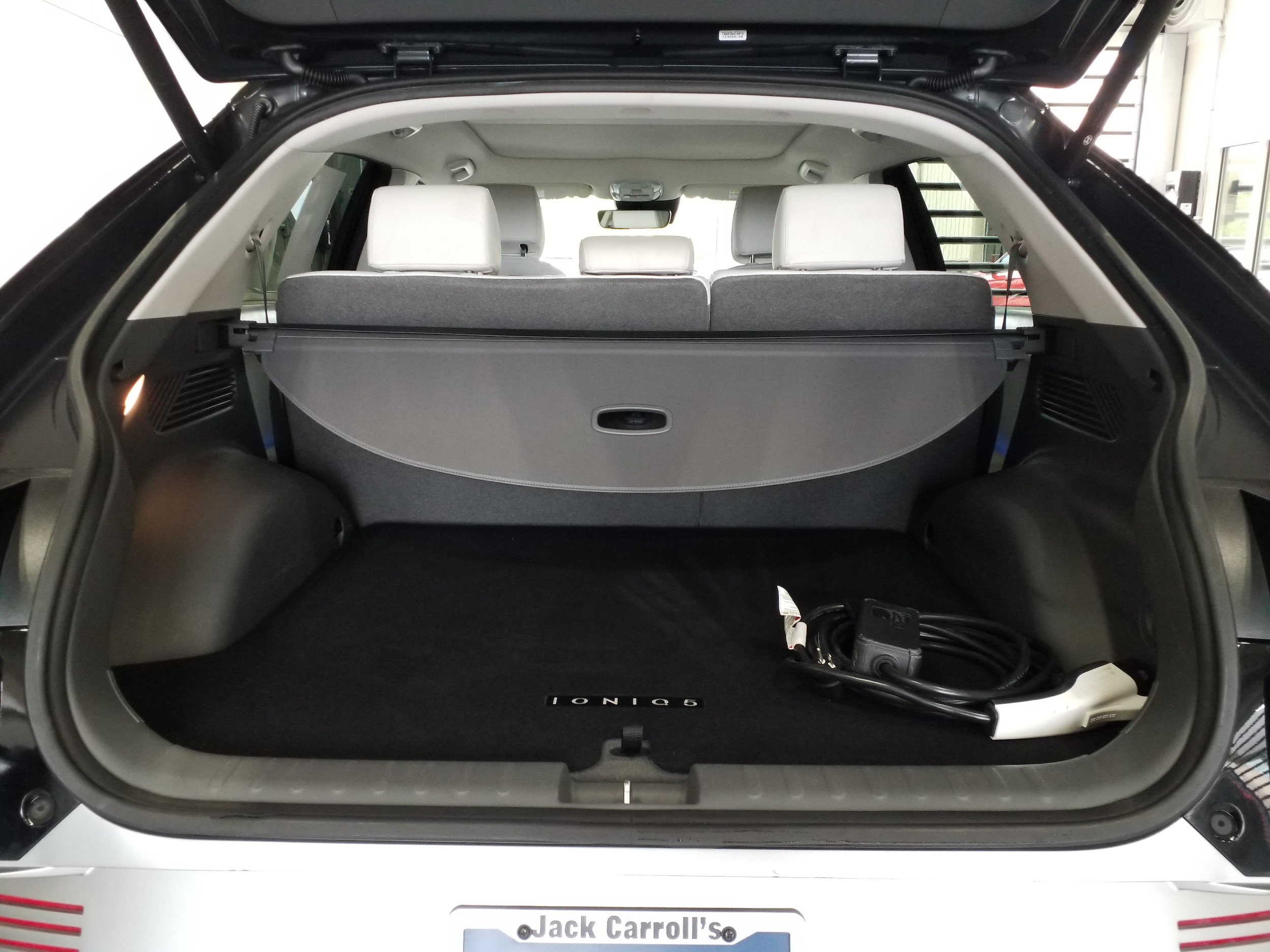 2023 Hyundai IONIQ 5 Limited - Photo 14