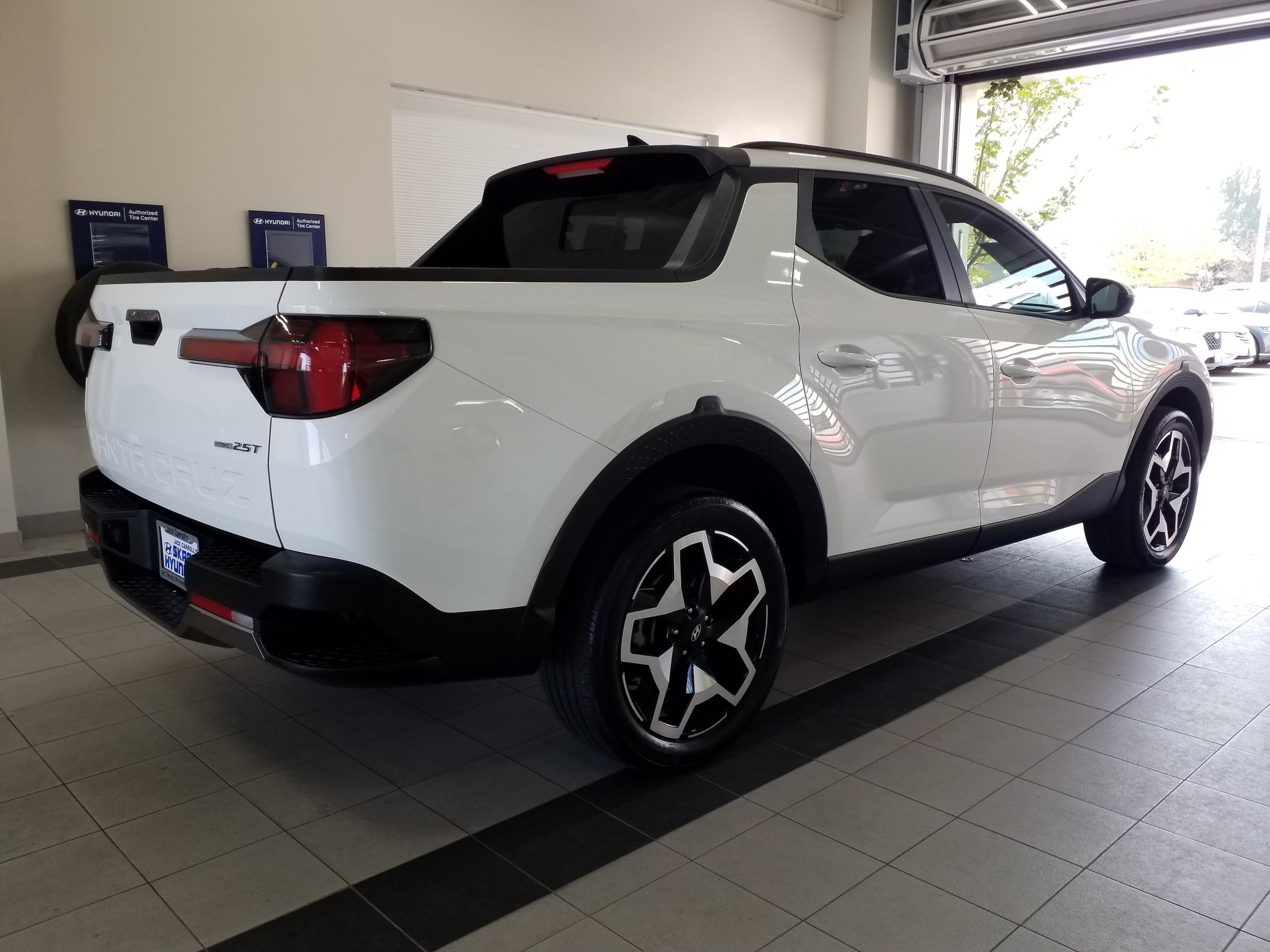 2022 Hyundai Santa Cruz Limited - Photo 19