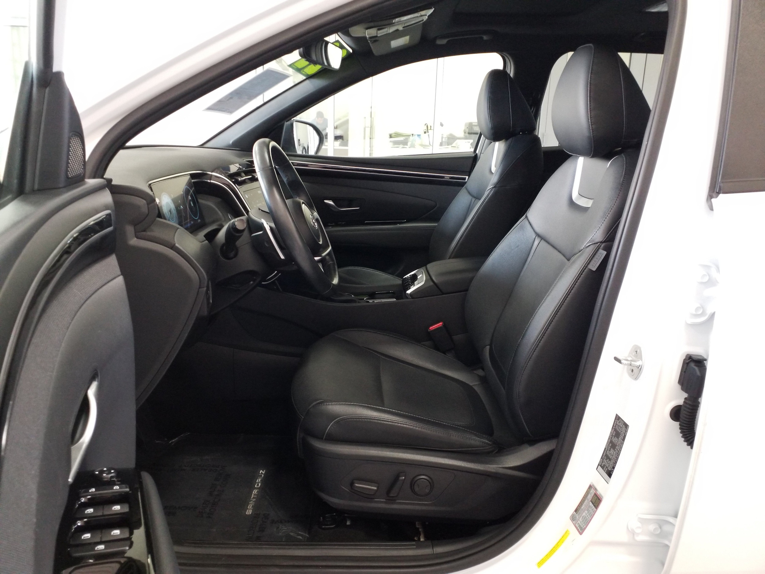 2022 Hyundai Santa Cruz Limited - Photo 13