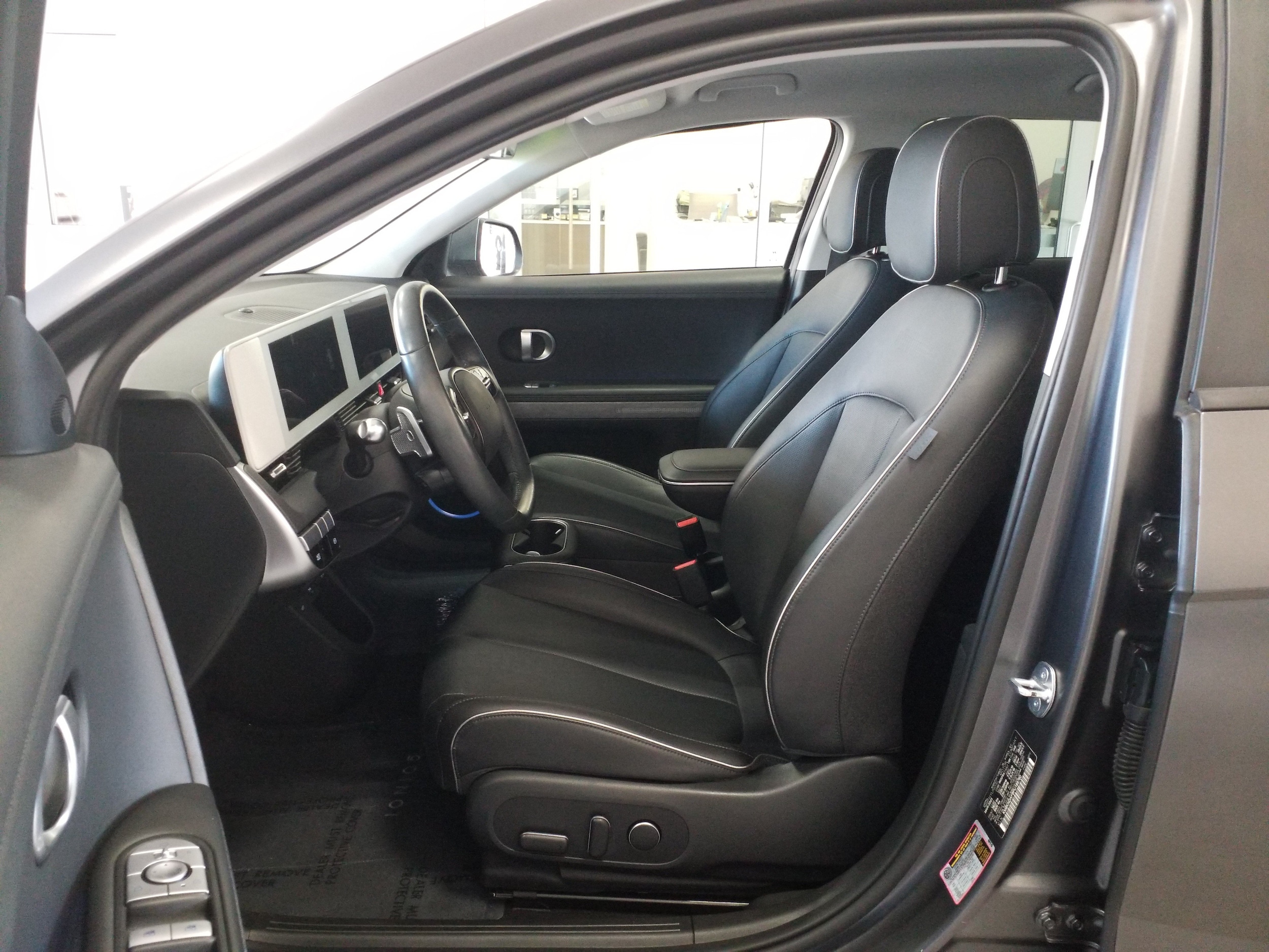 2023 Hyundai IONIQ 5 SEL - Photo 12