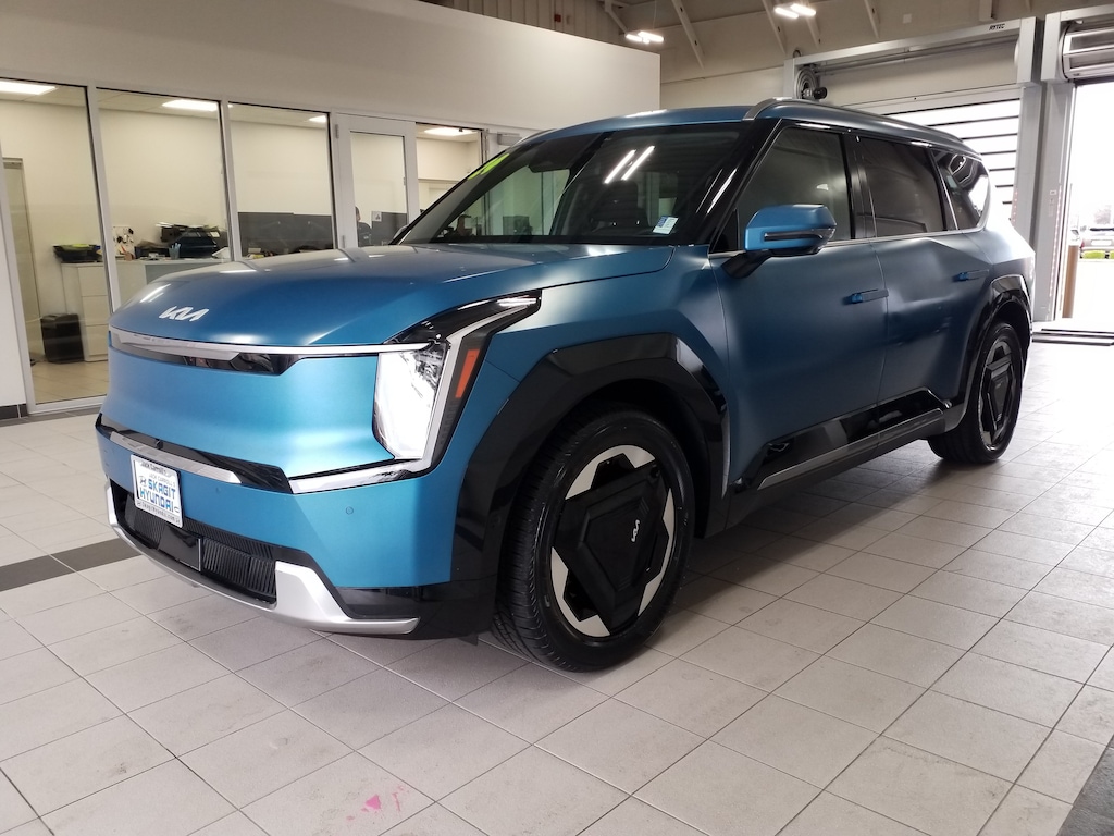 Used 2024 Kia EV9 Land SUV