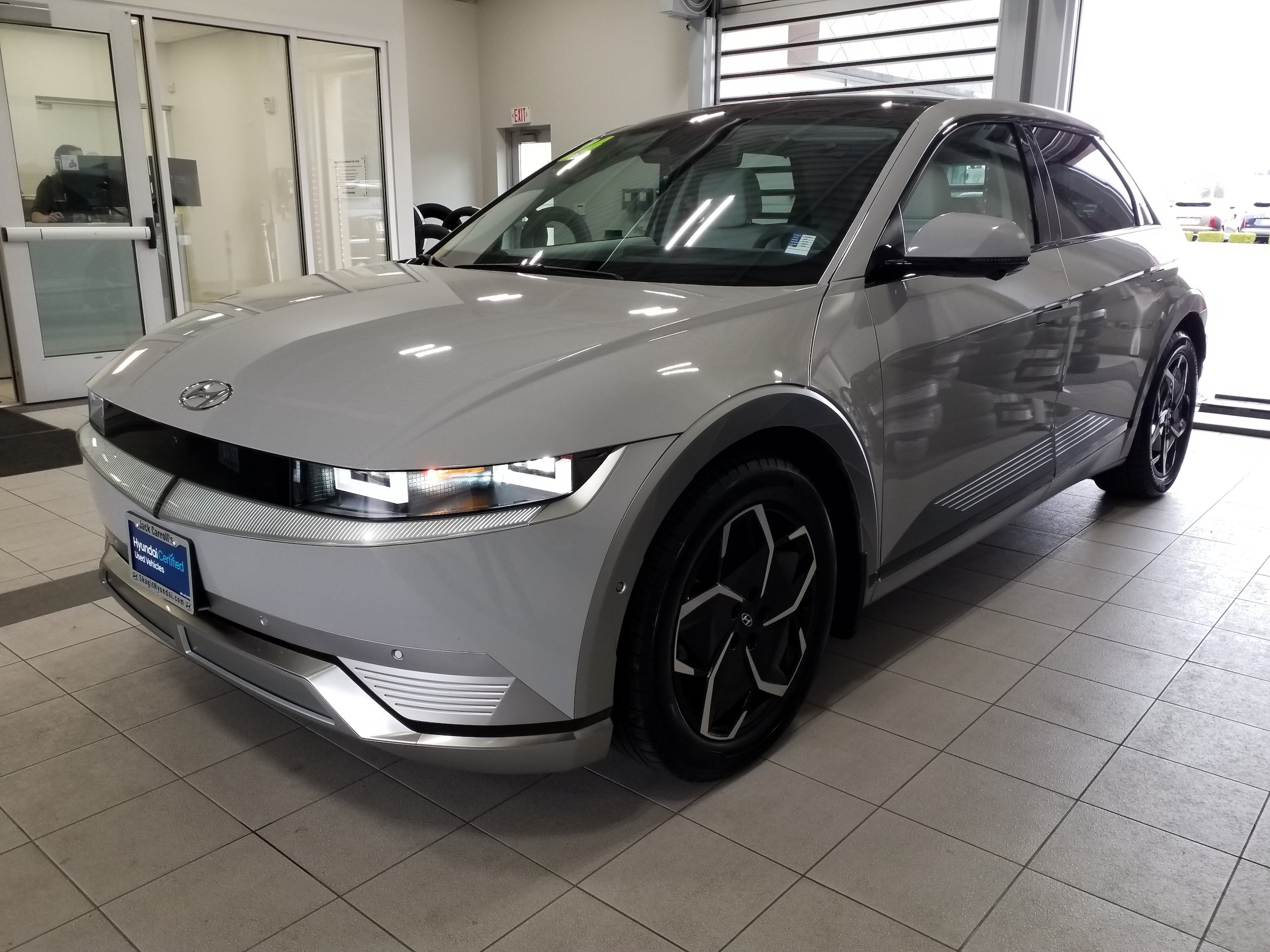 Certified 2024 Hyundai IONIQ 5 Limited with VIN KM8KR4DEXRU317880 for sale in Burlington, WA
