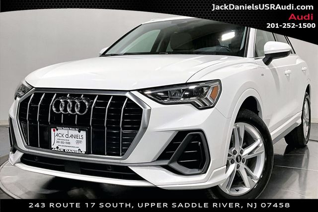 2022 Audi Q3