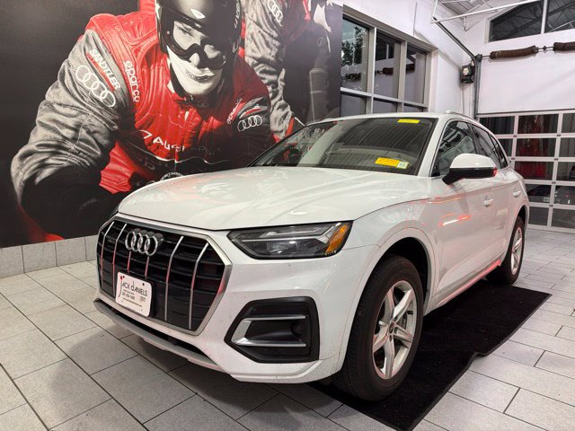 2023 Audi Q5 Premium