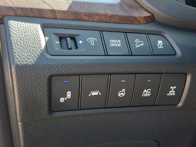 2017 Hyundai Santa Fe Limited Ultimate - Photo 29