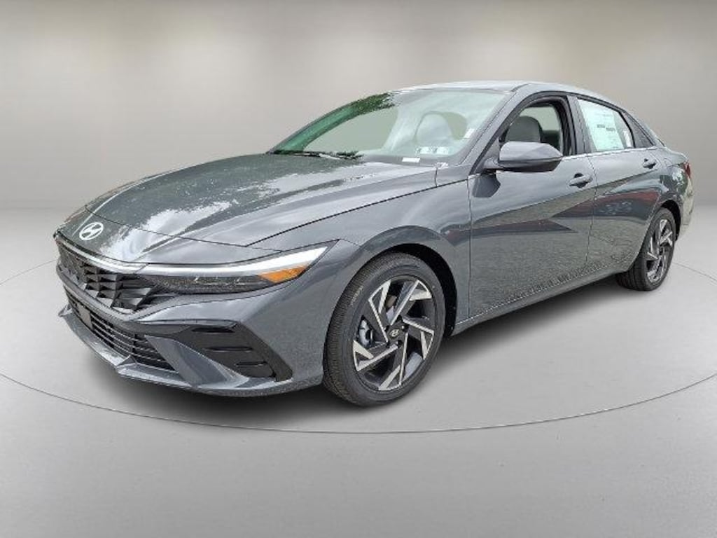 New 2026 Hyundai Elantra Limited Sedan