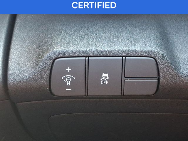 2025 Hyundai Elantra SEL - Photo 25