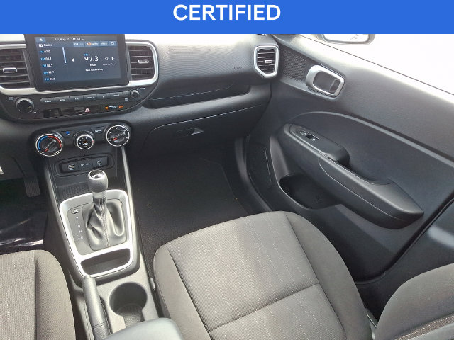 2023 Hyundai Venue SE - Photo 16