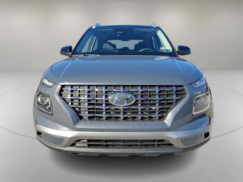 New 2026 Hyundai Venue SEL w/Two-Tone Roof SUV