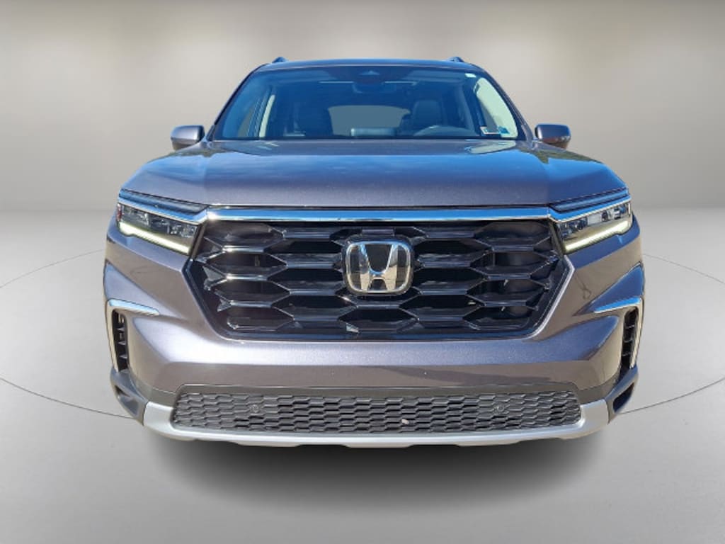 Used 2024 Honda Pilot Touring SUV