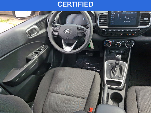 2023 Hyundai Venue SE - Photo 14